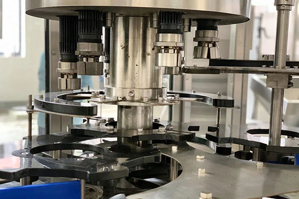 Automatic 6 Head Rotary Capping Machine Details